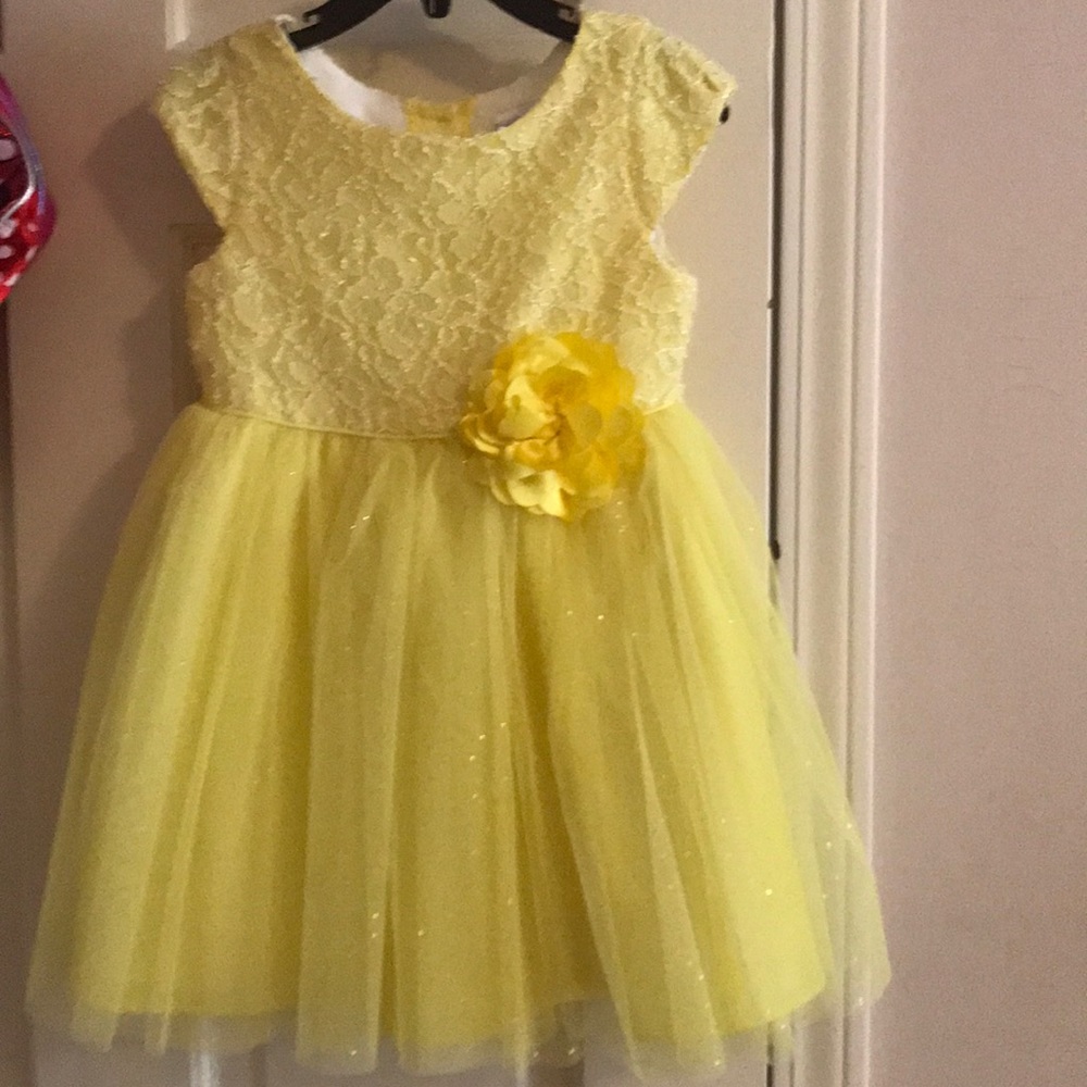 Beautiful yellow Easter dress
